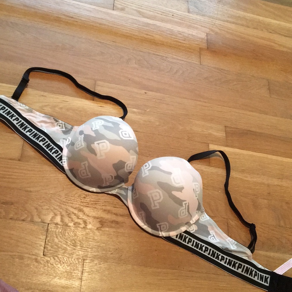 PINK bra never worn.